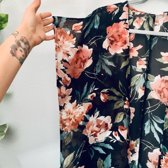 Paris floral kimono - Picture 4 of 4